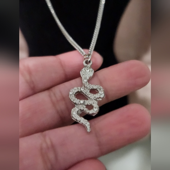 🐍Necklace And Ring Set - Picture 2 of 3